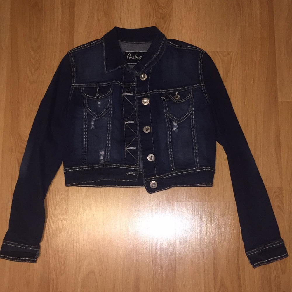 🎀 NWOT denim jacket 🎀